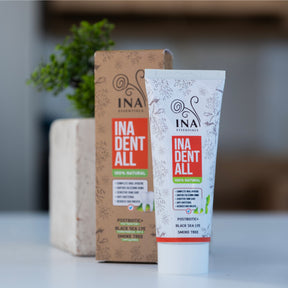 Dentífrico natural sin flúor con Árbol de Humo, Lejía del Mar Negro y Postbiótico - Ina Dent-All